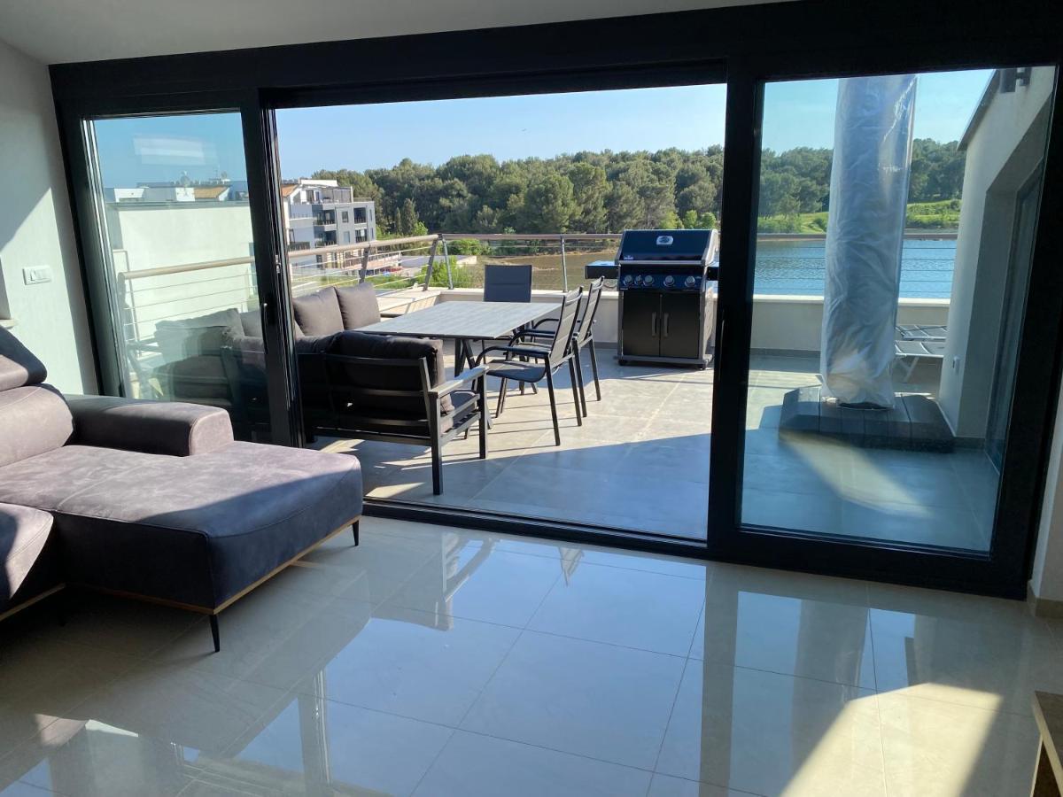 Penthouse Sunset Apartment เมดูลิน ภายนอก รูปภาพ