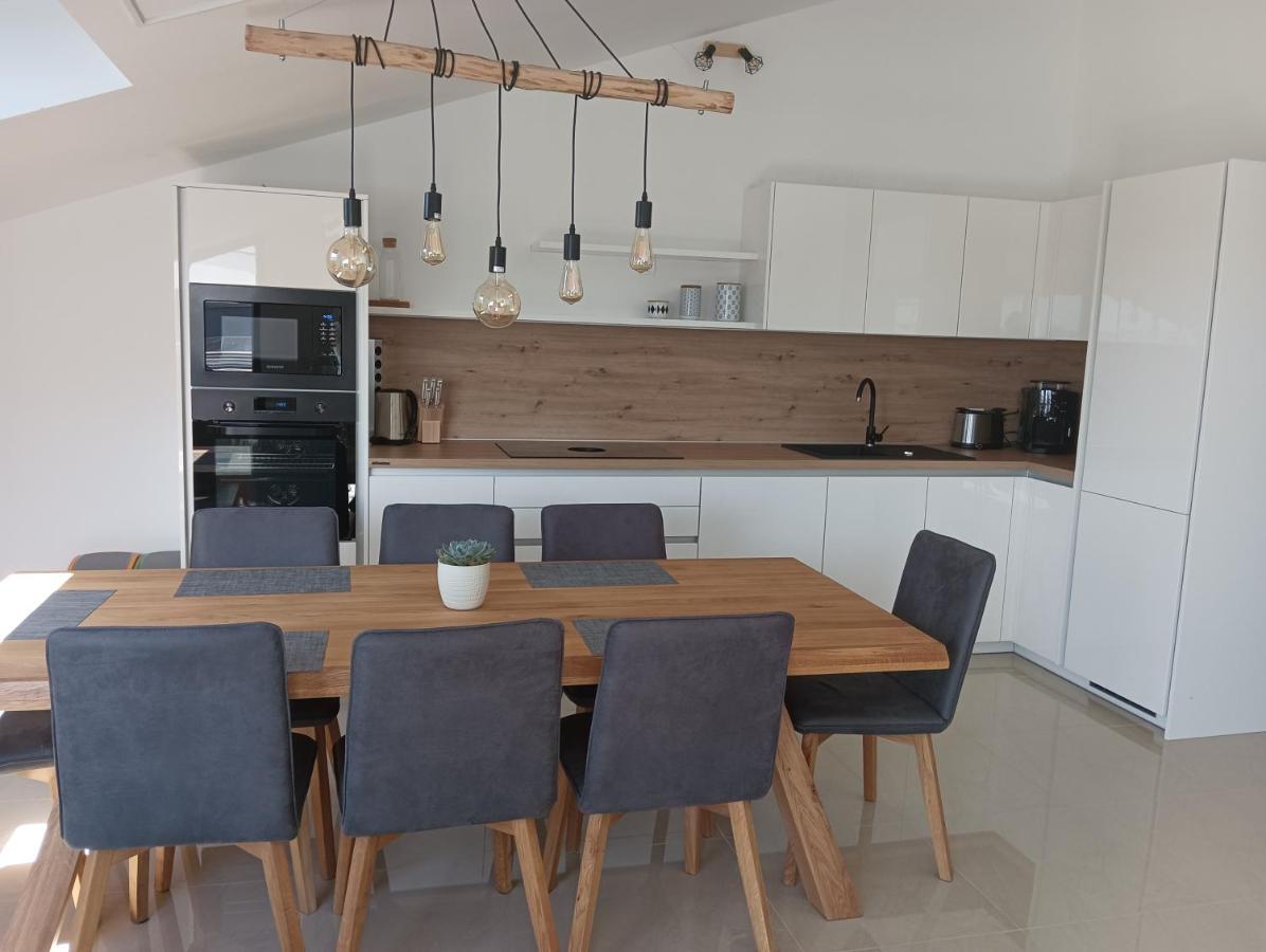 Penthouse Sunset Apartment เมดูลิน ภายนอก รูปภาพ